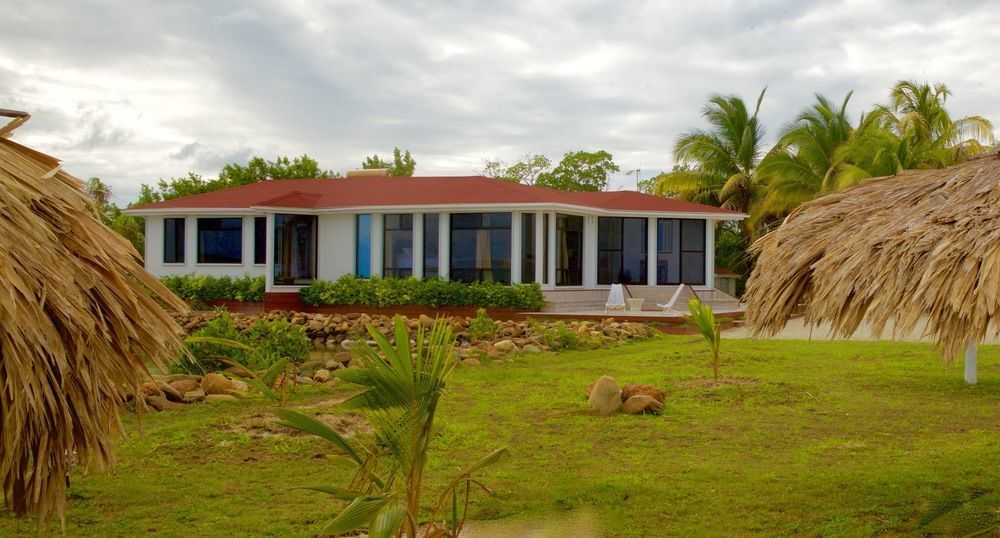 Royal Belize Hotel Thatch Caye Ngoại thất bức ảnh