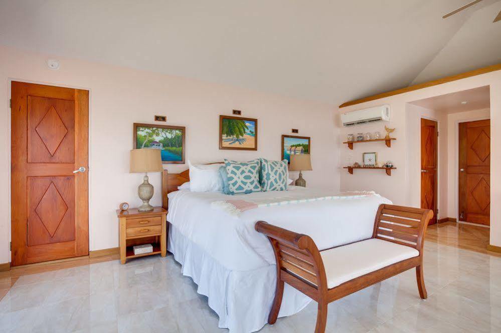 Royal Belize Hotel Thatch Caye Ngoại thất bức ảnh